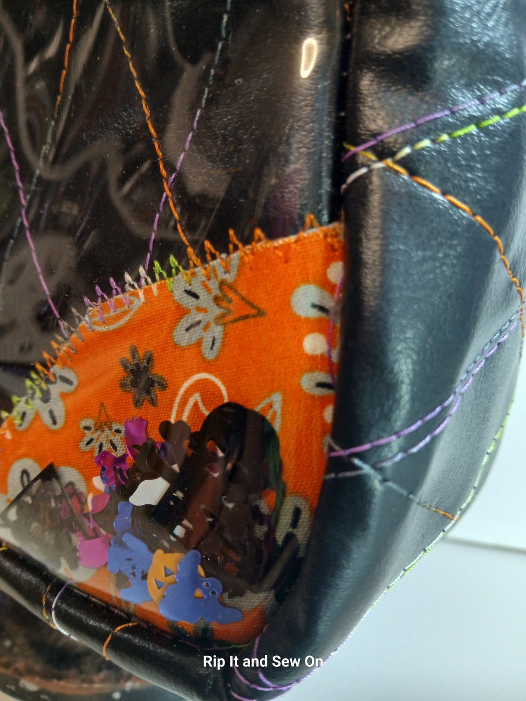 BOO -JEE Shaker Embroidered Quilted Bag