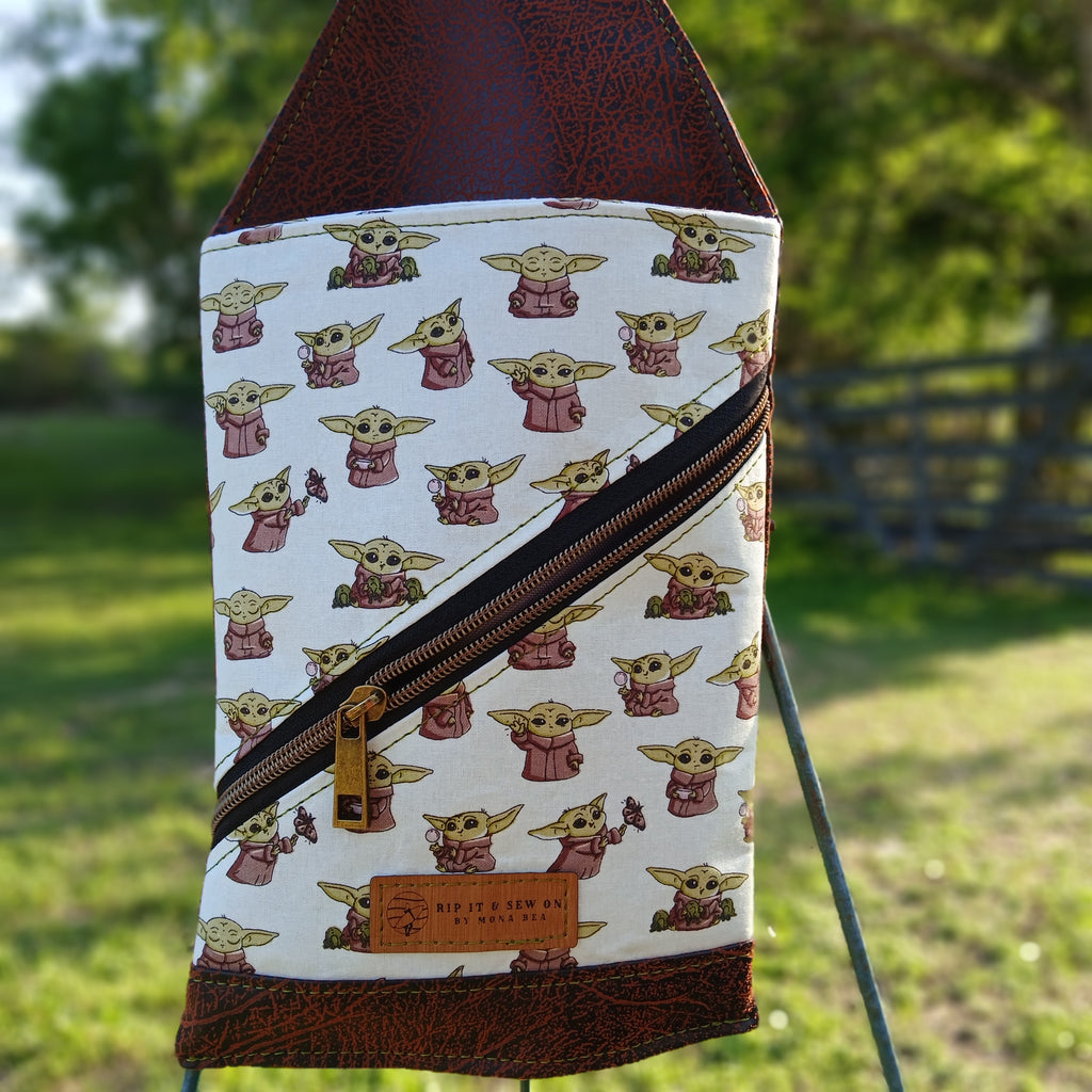 Grogu 2026 Crossbody sling