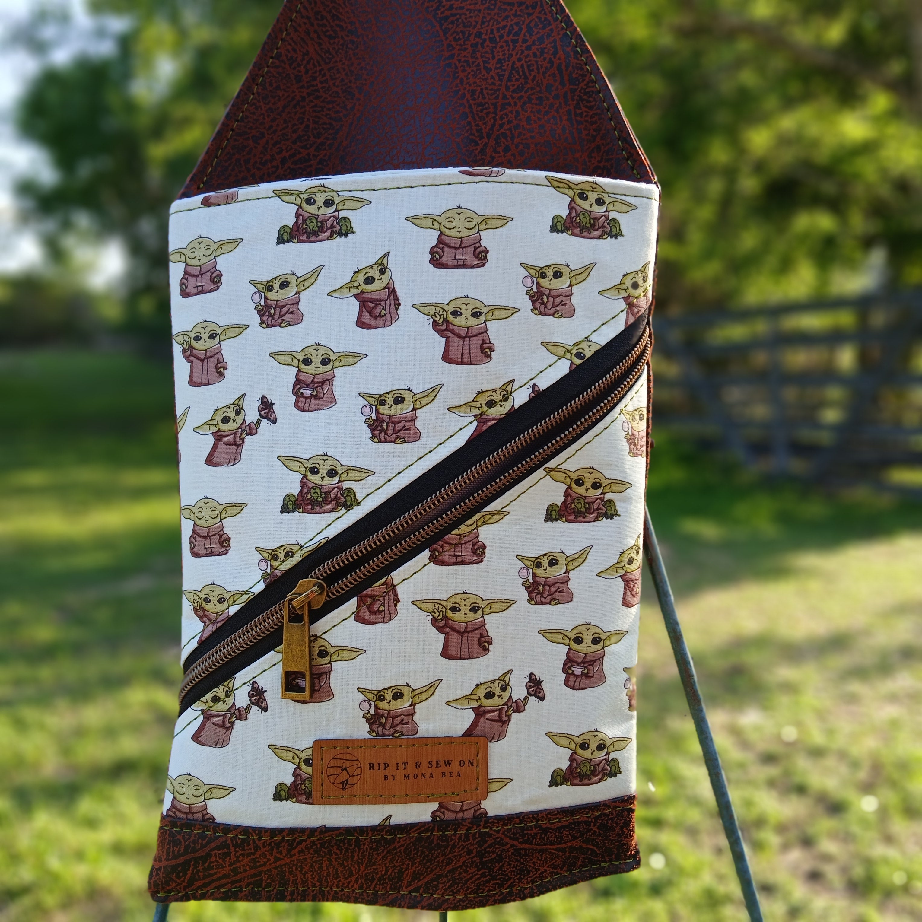Grogu 2026 Crossbody sling