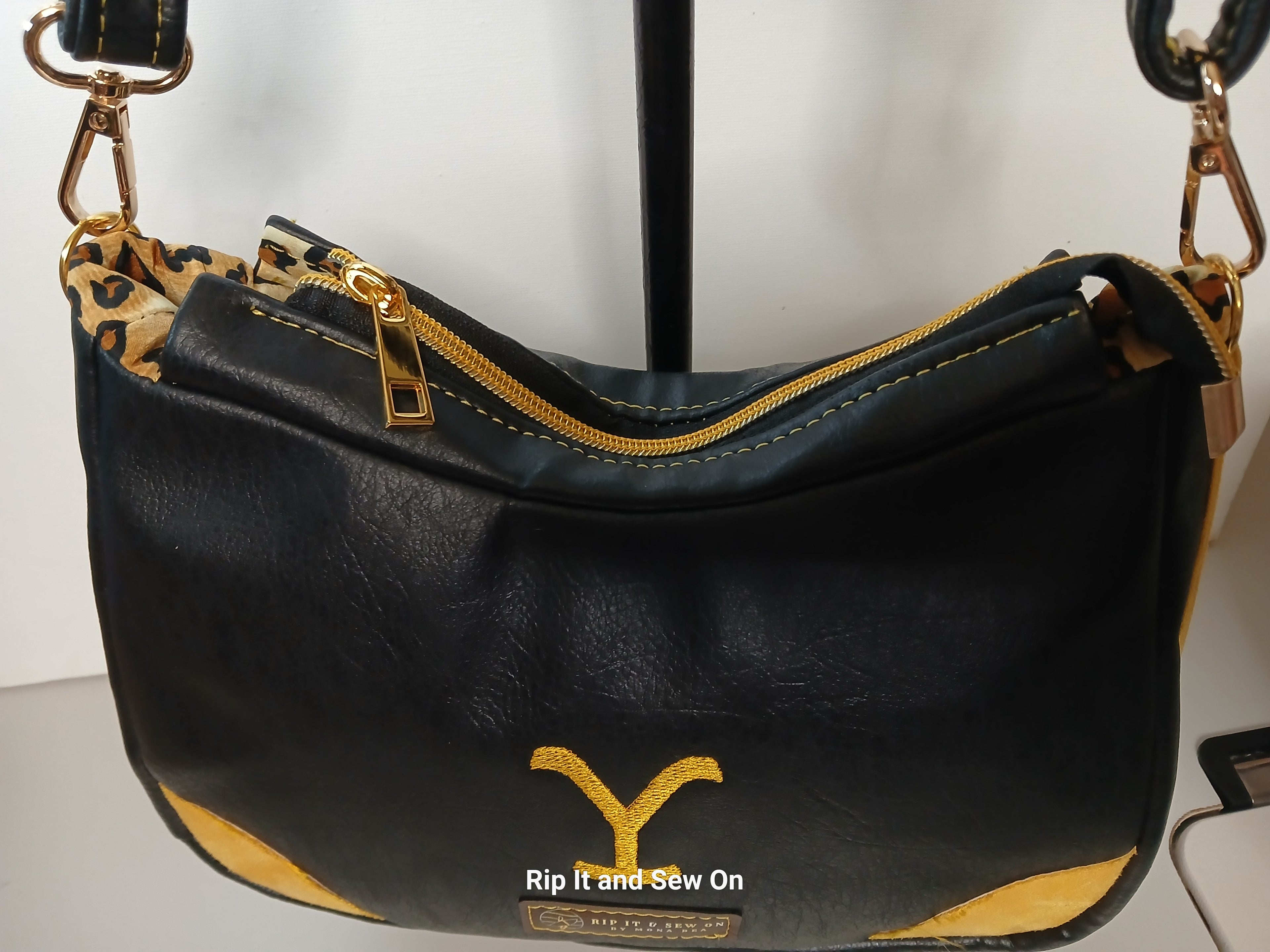 Yellowstone Embroidered Annabelle