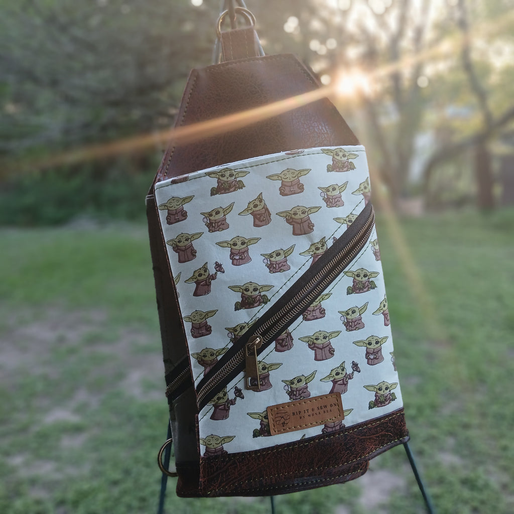Grogu 2026 Crossbody sling
